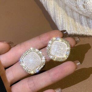Fashionable and Elegant Square Shape Diamond Stud Earrings For Women